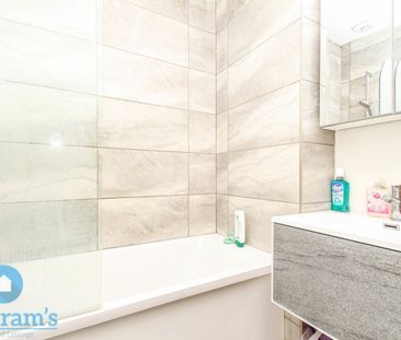 3 bed Apartment for Rent - Photo 4