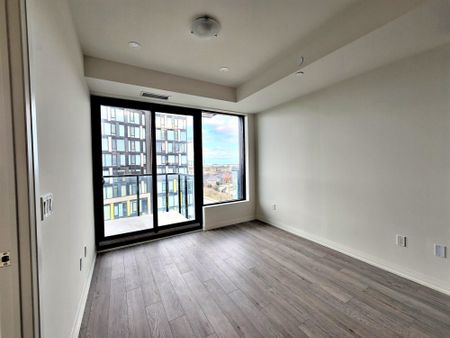 For Lease - 3006 William Cutmore Boulevard Unit# 903, Oakville, Ontario - Photo 2