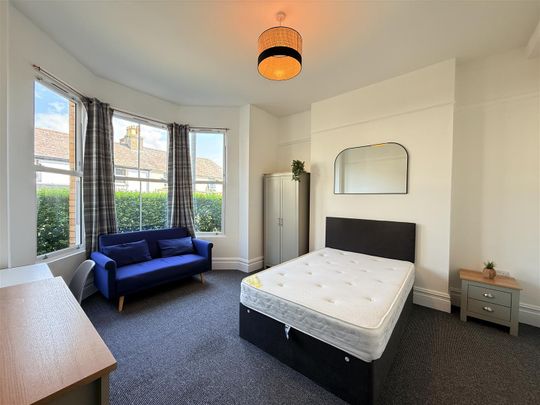 Apartment 7 Holyhead Road - Photo 1