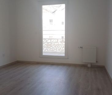 location Appartement T2 DE 41.55m² À AMIENS - Photo 4