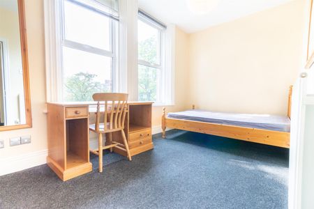 George House, 36 Osborne Road - Photo 2