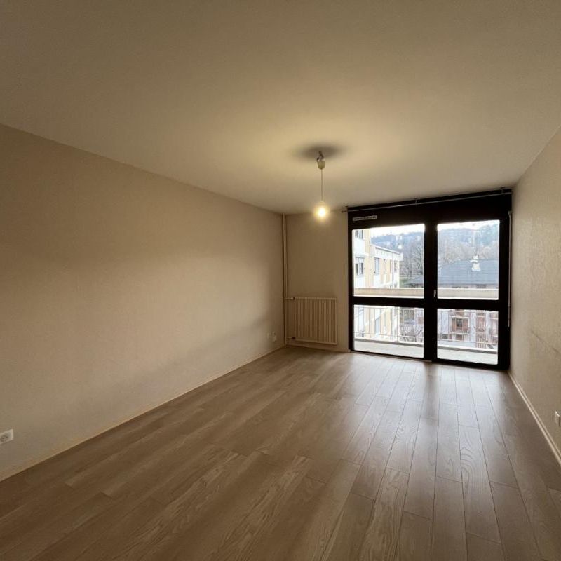 Location Appartement 3 pièces 66m² CHAMBERY 73000 - Photo 1