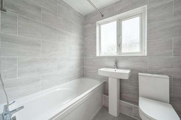 Christchurch Avenue, Harrow, HA3 - Photo 1