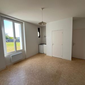 Location Appartement 1 pièce 18m² POITIERS 86000 - Photo 3