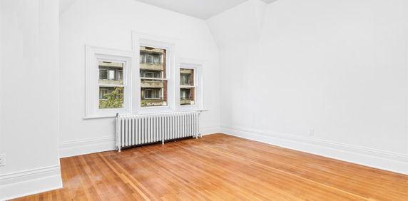 1 Bedroom - 3475 Rue Stanley, Ville-Marie - Photo 2