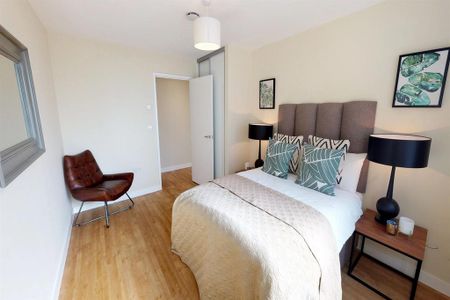 1 bedroom flat to rent - Photo 2