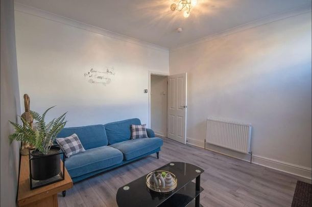 Room in a Shared House, Randolph Street, LS13 - Photo 1