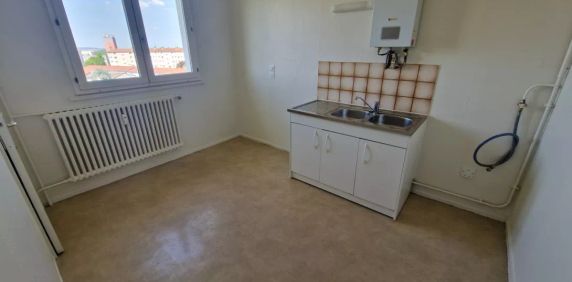 Location appartement T4 77.30m² à Tinqueux (51430) - Photo 2