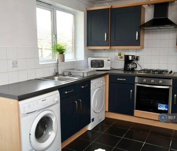 1 bedroom in a house share to rent - Photo 6