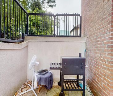 Studio to rent - Photo 6