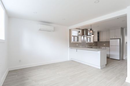 For Lease - 73 Balfour Avenue Unit# Apt 1, Toronto, Ontario - Photo 4