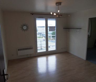 Location Appartement 2 pièces 30m² - Photo 3