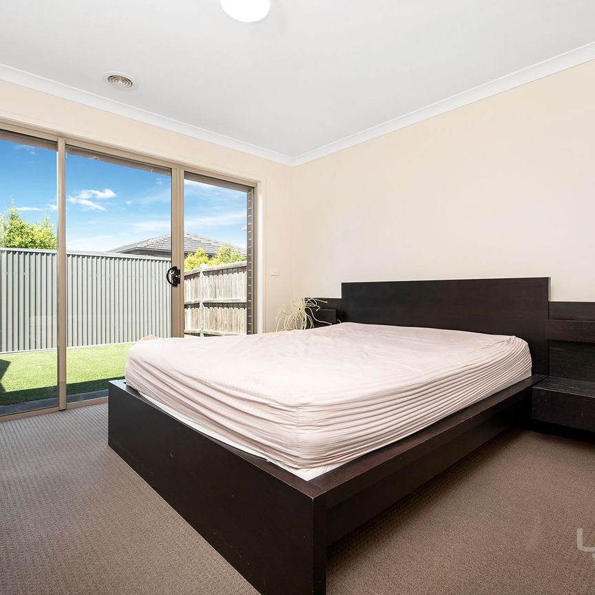 39 Aspire Boulevard, Fraser Rise - Photo 1