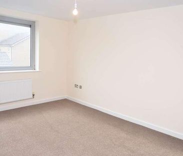 Defence Close, West Thamesmead, SE28 - Photo 6