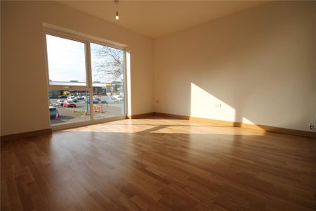 2 bedroom semi-detached house to rent - Photo 3