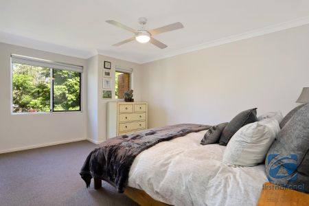 WALKING DISTANCE TO CASTLE HILL TOWERS - Photo 2