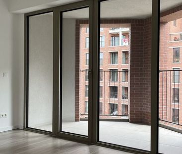 Appartement te huur in Brussel voor € 1.100 met 1 slaapkamer - Photo 6