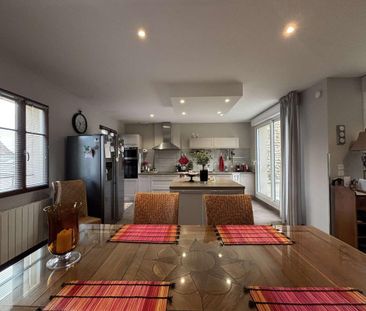 Location Appartement 3 pièces 113m² BOIS LE ROI 77590 - Photo 5
