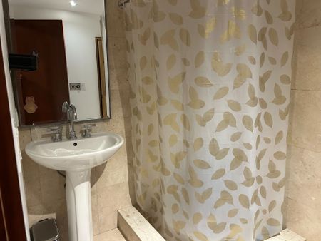 For Lease - 21 Hilldowntree Road, Toronto, Ontario - Photo 4