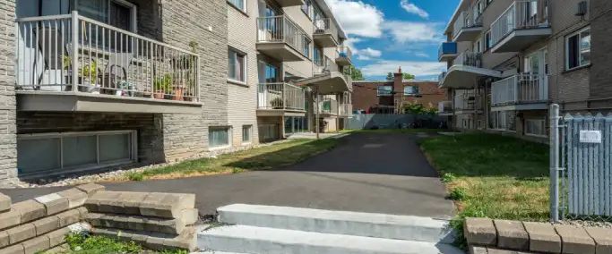 1020 rue de Salaberry | 1020 Rue de Salaberry, Montreal - Photo 1