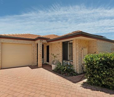 2/132 Blackwood Avenue, Hamilton Hill, WA 6163 - Photo 1