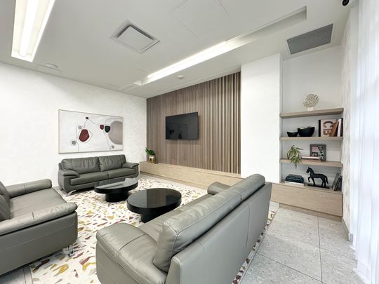 For Lease - 3385 Dundas Street Unit# 616, Toronto, Ontario - Photo 1