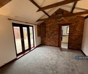 2 bedroom bungalow to rent - Photo 1