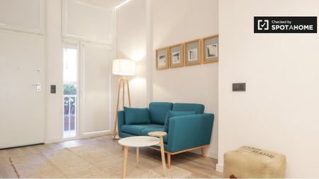 madrid, Community of Madrid 28029 - Photo 2