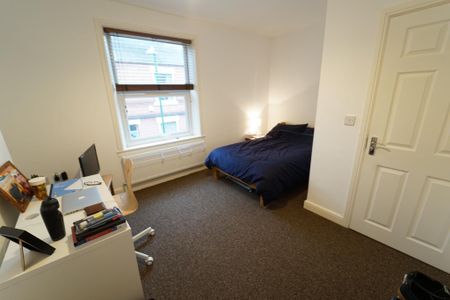 5 bedroom house to rent - Photo 4