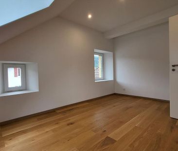 Charming 2.5-room attic apartment in Val-de-Travers - Photo 1