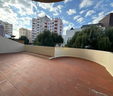 Apartment T1 in Coimbra (Sé Nova, Santa Cruz, Almedina e São Bartol... - Photo 2