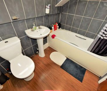 3 bedroom house to rent - Photo 3