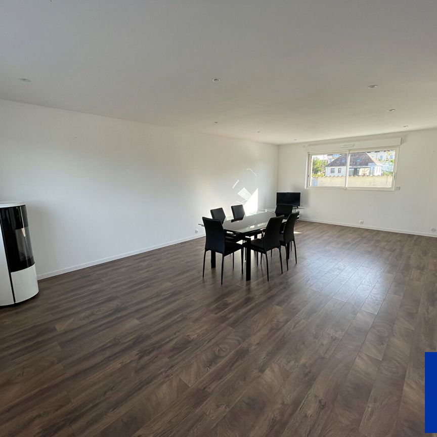 Location Appartement 6 pièces 110m² - Photo 1