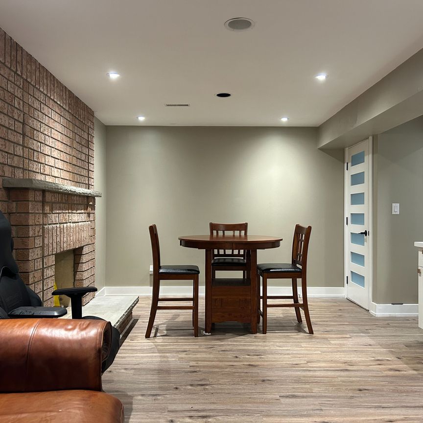 For Lease - 116 Newton Dr Drive Unit# Basement, Toronto, Ontario - Photo 1
