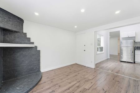 For Lease - 103 Case Street, Hamilton, Ontario - Photo 3