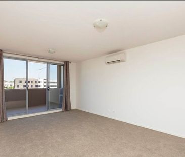 110/121 Easty Street, Phillip ACT 2606 - Apartment For Rent | Domain - Photo 2