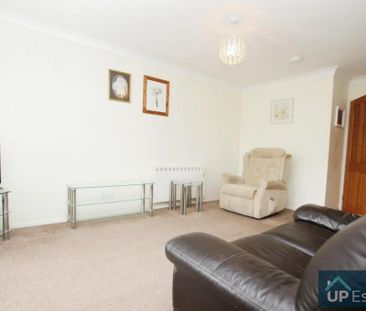 1 bedroom semi-detached bungalow to rent - Photo 2