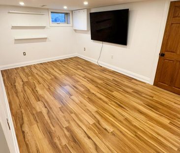 For Lease - 231 Mount Albion Road Unit# lower, Hamilton, Ontario - Photo 2