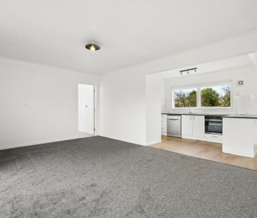 Versatile Family Living in Rosehill - Photo 2