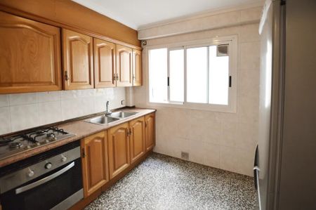 Carrer Músic Ginés, Valencia, Valencian Community 46022 - Photo 2