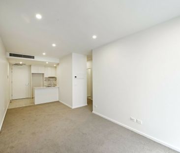 One Bedroom Plus Study Near The Foreshore! - Photo 4
