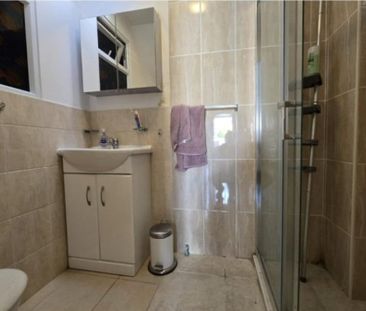Studio Flat, Finchley Lane, NW4 - Photo 4