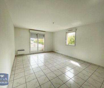 Location Appartement 3 pièces 64m² ALENCON 61000 - Photo 2