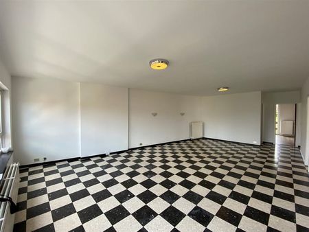 Appartement te huur - Foto 2