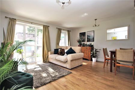 Rokeby Court, Woking, Surrey, GU21 - Photo 5