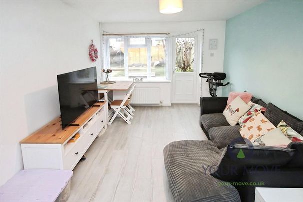 2 bedroom end of terrace house to rent - Photo 1