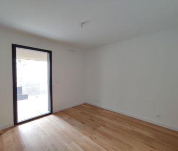 Appartement 3 pièces 78m2 MARSEILLE 7EME 1 370 euros - Photo 4