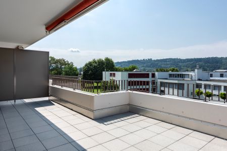 Tolle Attikawohnung mit herrlicher Terrasse - Photo 2