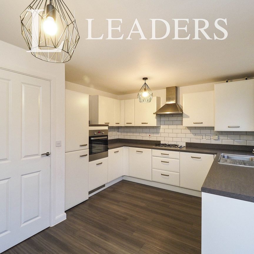 3 bedroom house to rent Cossethay Drive, NG8 - Photo 1