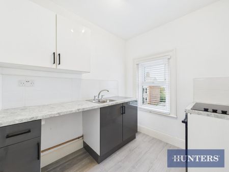 1 bedroom Flat To Let Total Size: 528 SQ FT - Photo 2